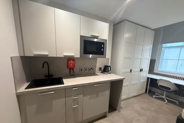 Silver Room at Botanical View Court, John Street, City Centre, Sunderland, SR14AH - Image 11